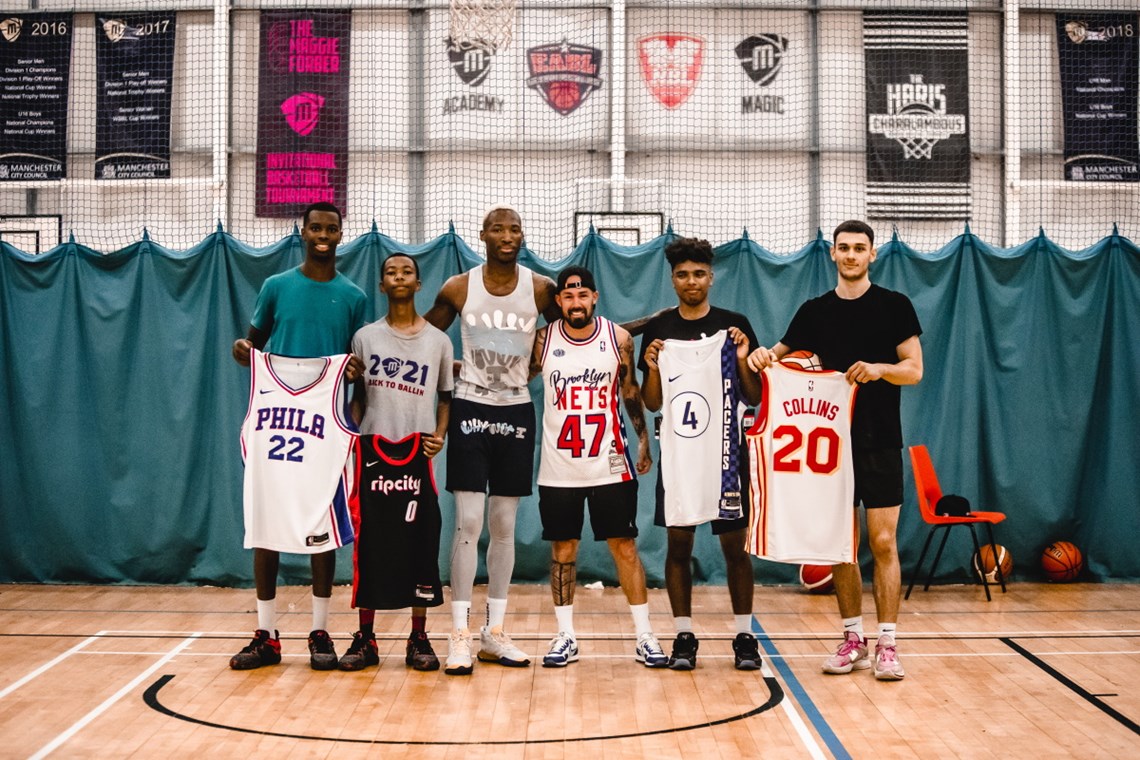 Hoopin'N'Lootin  The UK's No 1 Basketball Jersey Store – Hoopin'N'Lootin